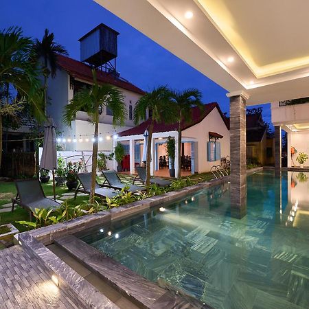 Hoi An Legend Charm Boutique Hotel Exterior photo