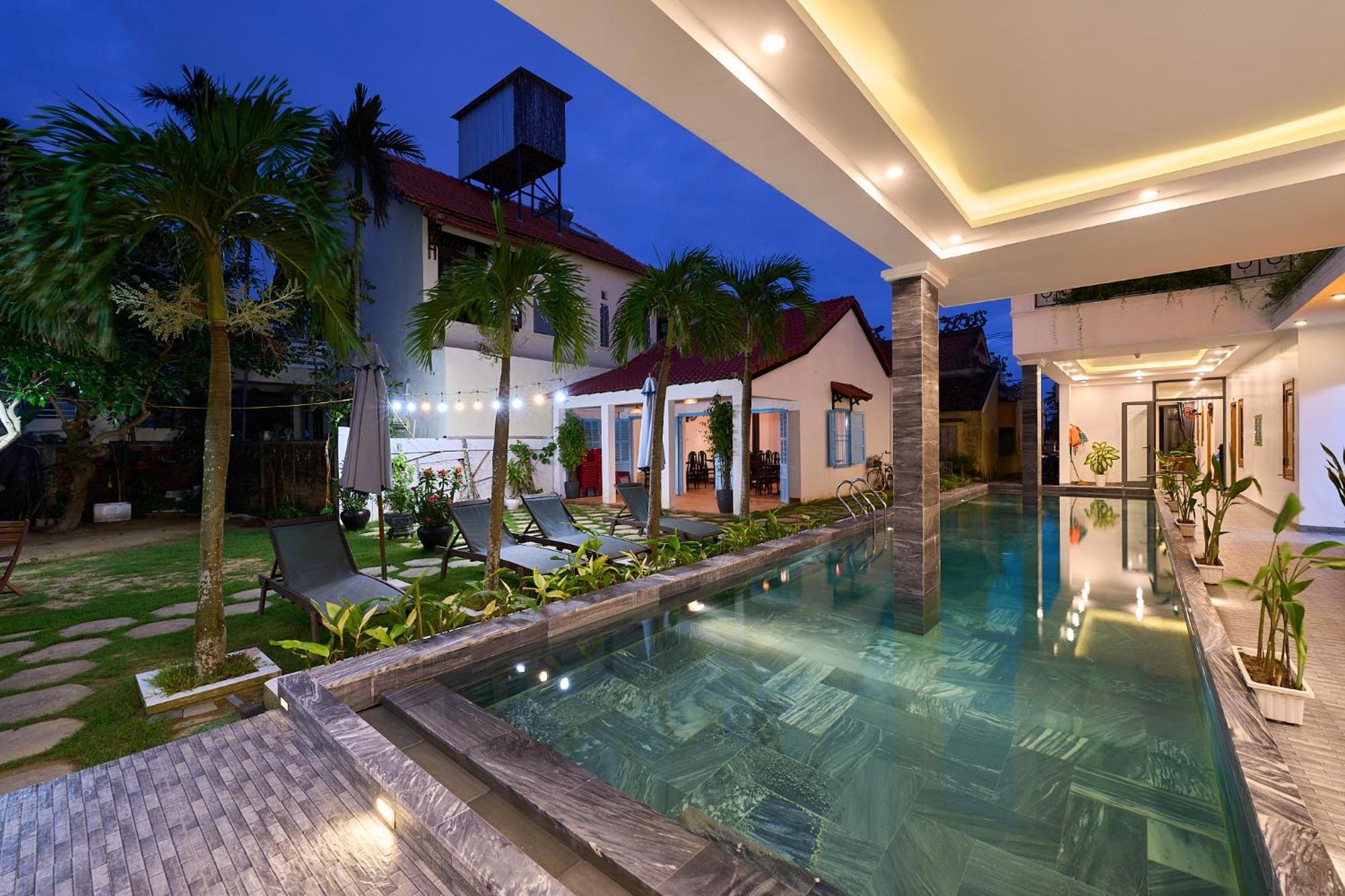 Hoi An Legend Charm Boutique Hotel Exterior photo