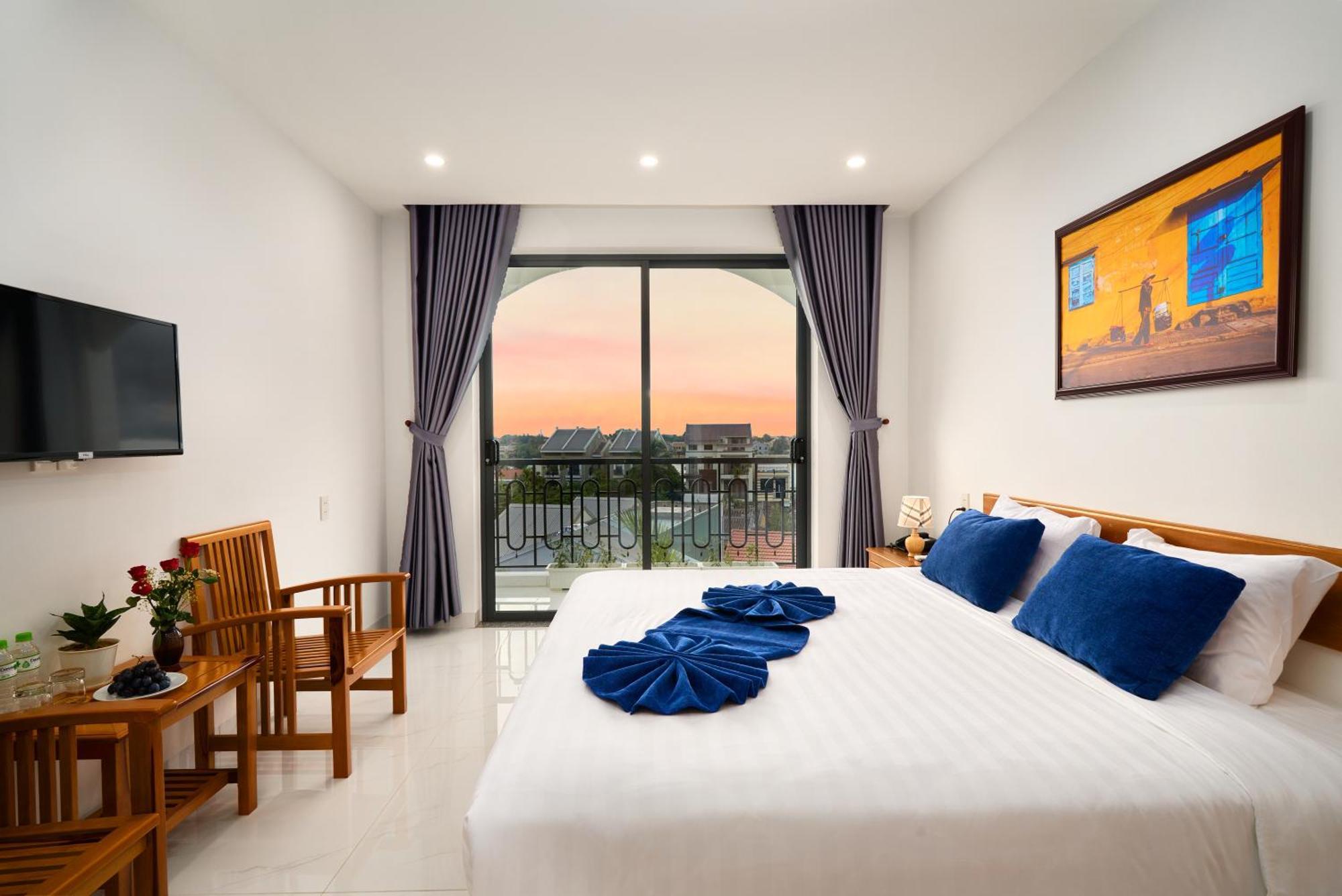 Hoi An Legend Charm Boutique Hotel Exterior photo