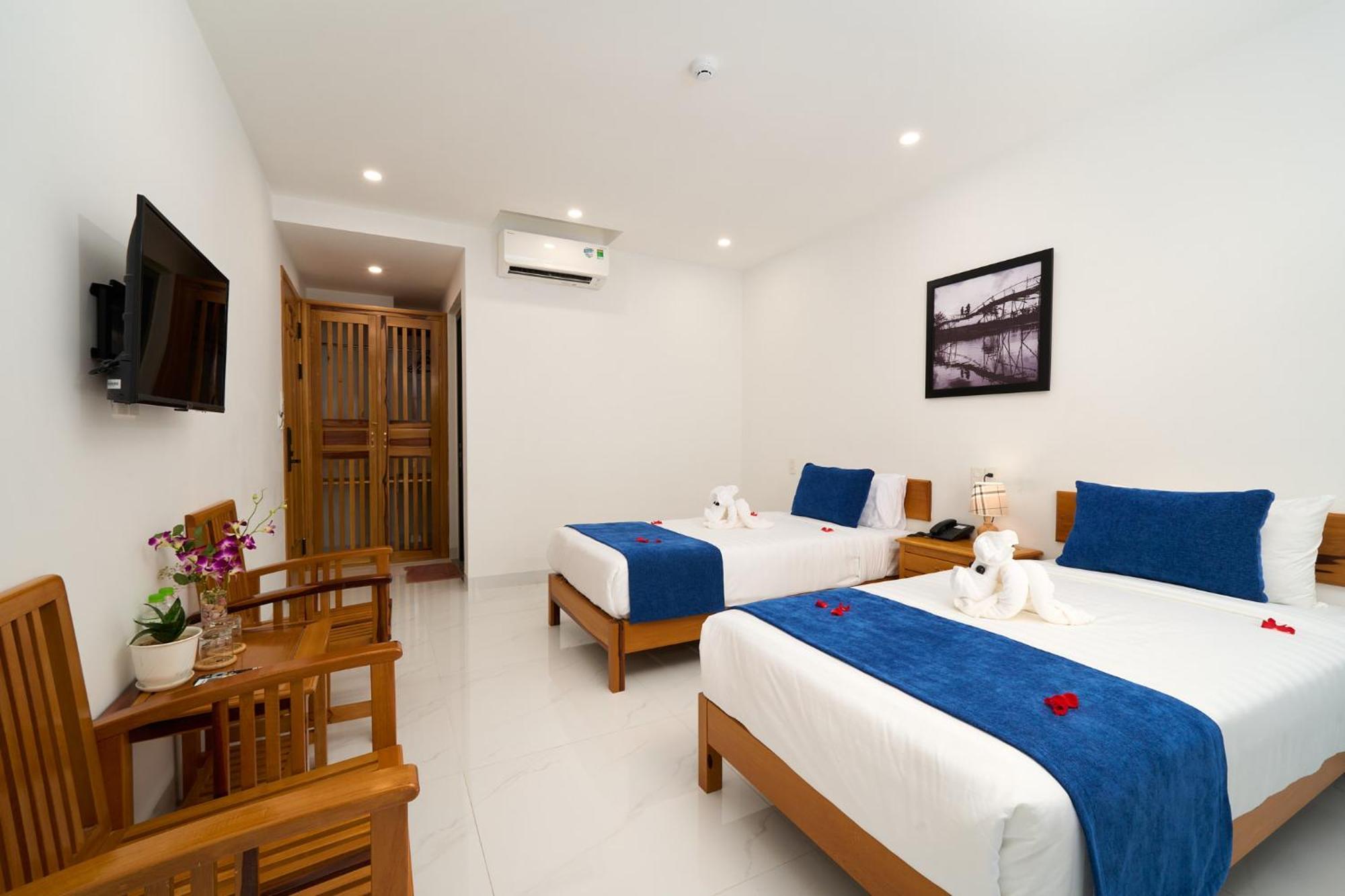 Hoi An Legend Charm Boutique Hotel Exterior photo